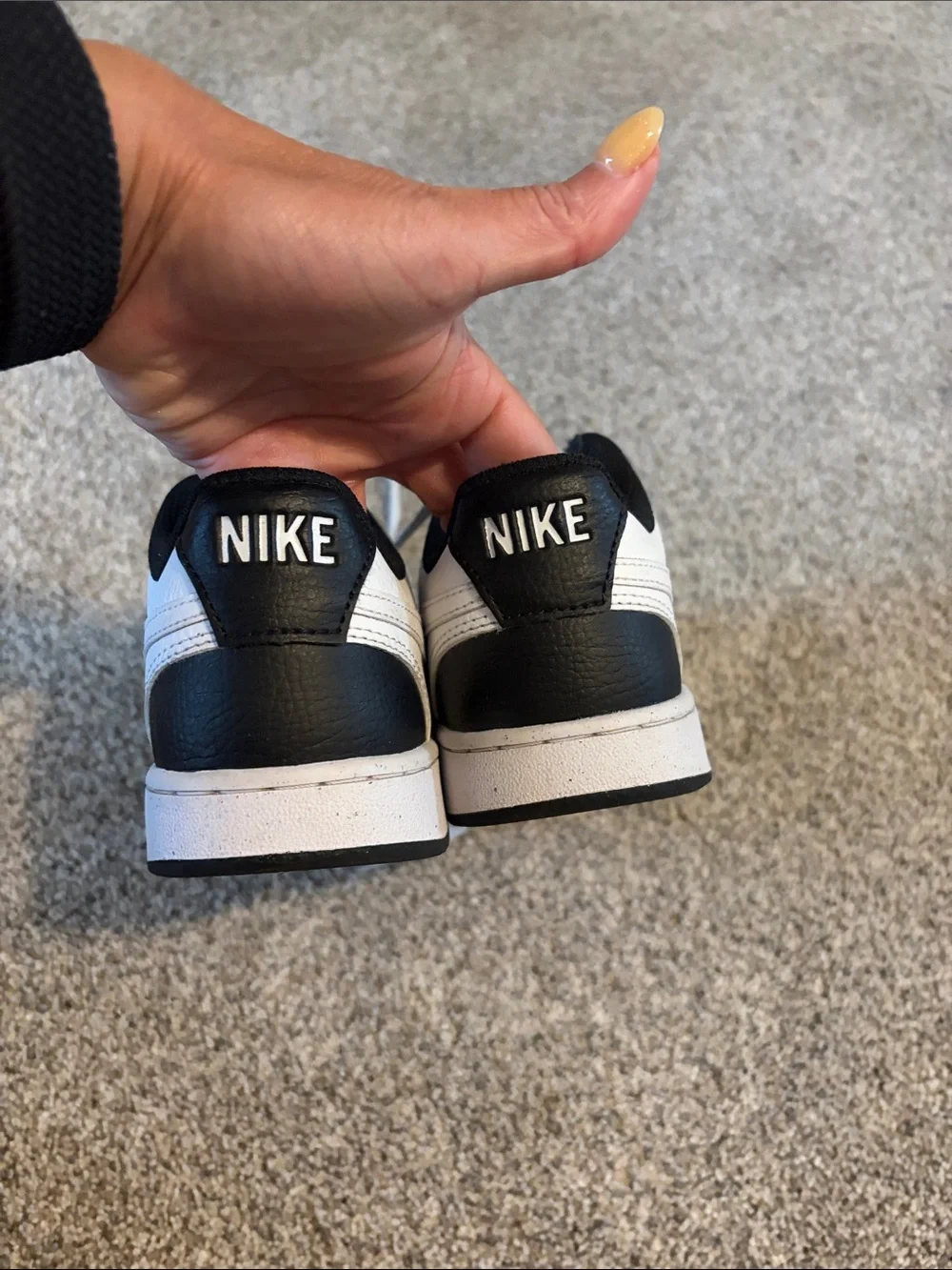 Nike stylish low